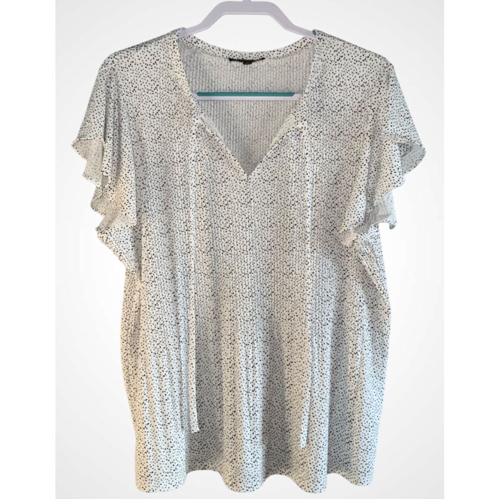 Adrianna Papell White & Black Dotted Flutter Short Sleeve Pleated Blouse XL
